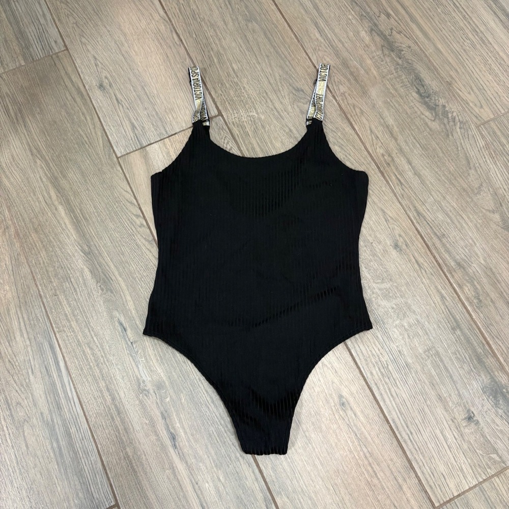 Victoria's Secret Sport Black Bodysuit Low Cut Back Sparkle Straps size Medium
